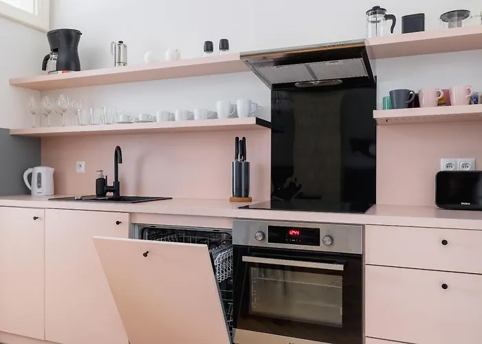 2 Bedroom Apartment Sw Jana - Main Square